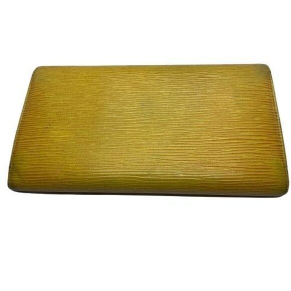 Authentic Vintage 1995 Louis Vuitton Yellow Epi Leather Long Wallet - Picture 2 of 11